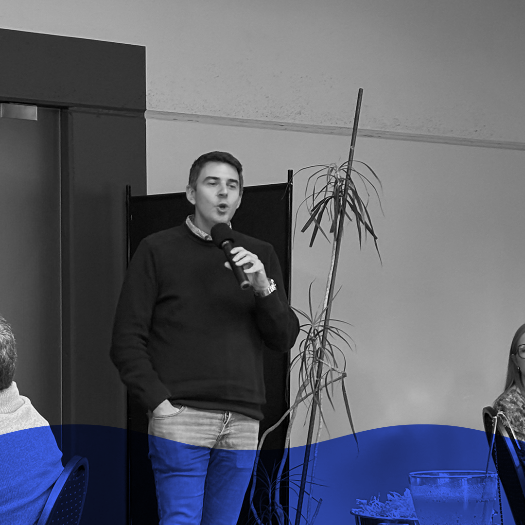 1080x1080 fb vague bleu copie 6